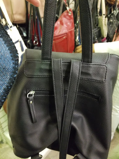 Clothing Store «Half Of Half Name Brand Clothing», reviews and photos, 4720 S Cooper St, Arlington, TX 76017, USA