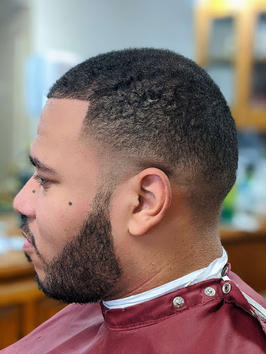 Barber Shop «International Profyle Barber shop», reviews and photos, 3101 W Main St, Kalamazoo, MI 49006, USA