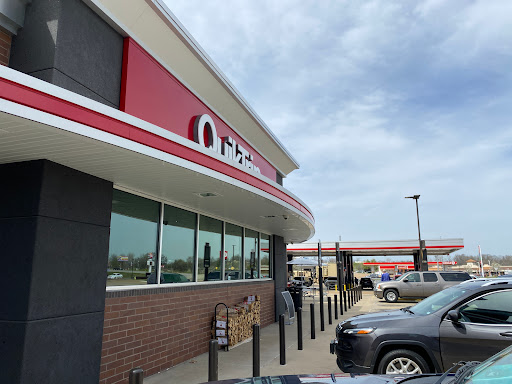 QuikTrip, 850 McNutt St, Herculaneum, MO 63048, USA, 