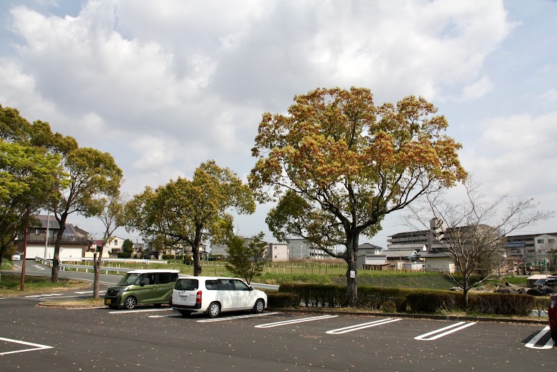 赤塚山公園第２駐車場