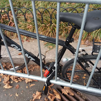 KeyMe Locksmiths - Photo 9 - Car repair in Woodland Hills, CA, Simi Valley