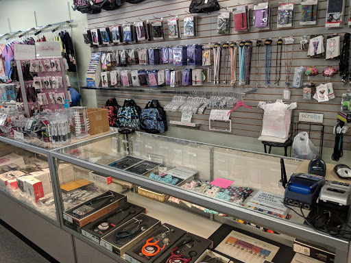 Uniform Store «Affordable Uniforms», reviews and photos, 911 Graham Rd, Cuyahoga Falls, OH 44221, USA