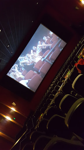 Movie Theater «Regal Cinemas Southpark Mall 16», reviews and photos, 300 Southpark Cir, Colonial Heights, VA 23834, USA