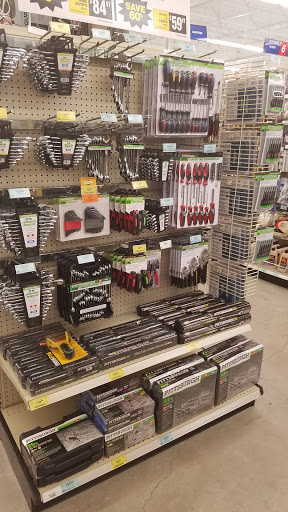 Hardware Store «Harbor Freight Tools», reviews and photos, 2418 Commercial Way, Spring Hill, FL 34606, USA