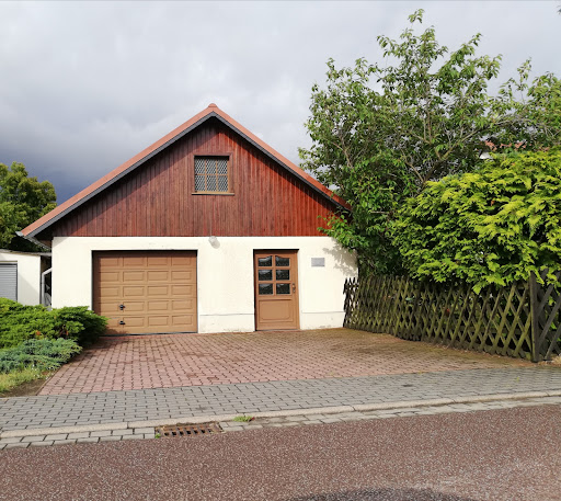 Dr.med.vet. Ulrich Ix Tierarzt unter Zerbst, Sachsen-Anhalt