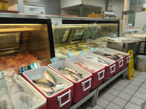 Asian Grocery Store «Vietnam Plaza Grocery Store», reviews and photos, 4101 E Belknap St, Haltom City, TX 76111, USA