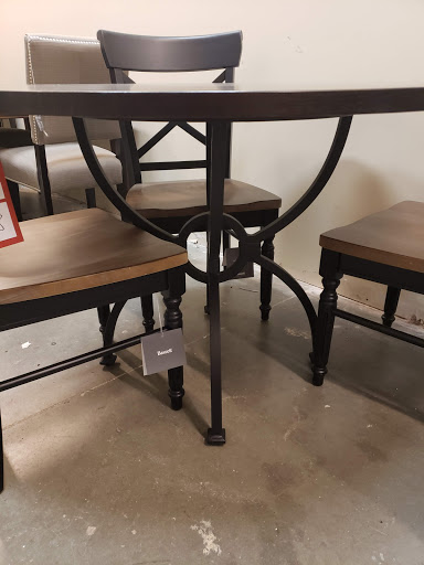 Furniture Store «Bassett Home Furnishings», reviews and photos, 15305 Katy Fwy, Houston, TX 77094, USA