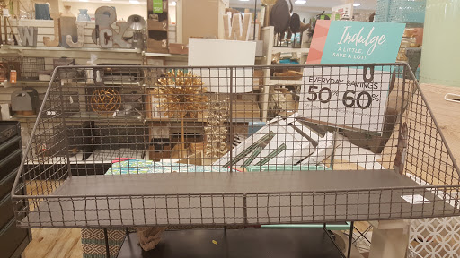 Department Store «HomeGoods», reviews and photos, 150 N Village Ave, Rockville Centre, NY 11570, USA