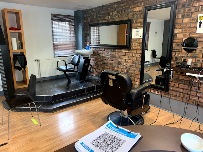 Reviews of Steve And Tina's in Liverpool - Barber shop