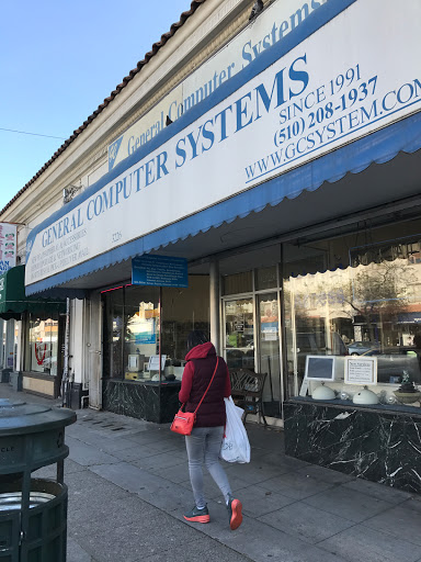 Computer wholesaler Oakland