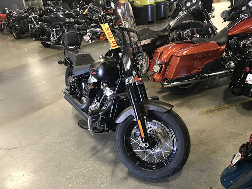 Motorcycle Dealer «Six Bends Harley-Davidson», reviews and photos, 9501 Thunder Rd, Fort Myers, FL 33913, USA