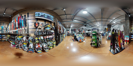 Boat Dealer «Action Water Sports», reviews and photos, 8051 N Old US Hwy 23, Fenton, MI 48430, USA