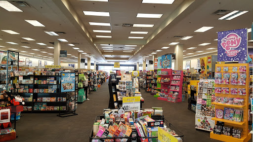 Book Store «Books-A-Million», reviews and photos, 839 Brandon Town Center Dr, Brandon, FL 33511, USA
