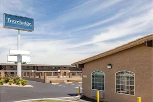 Travelodge by Wyndham Victorville image