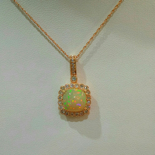 Jewelry Store «Lustig Jewelers», reviews and photos, 281 W Townline Rd, Vernon Hills, IL 60061, USA