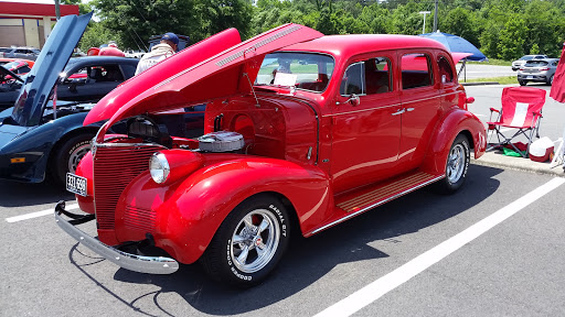 Car Dealer «Luck Chevrolet», reviews and photos, 516 S Washington Hwy, Ashland, VA 23005, USA