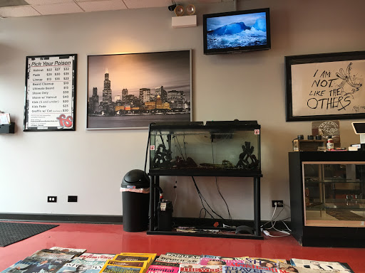 Barber Shop «Fades and Shaves Barbershop», reviews and photos, 1217 Maple Ave, Lisle, IL 60532, USA