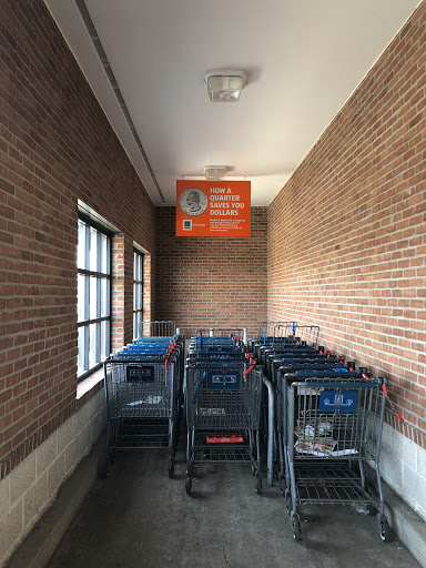 Supermarket «ALDI», reviews and photos, 15111 Woodward Ave, Highland Park, MI 48203, USA