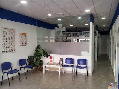 Clinica Veterinaria Clinican Martos Pl. Almazara, 23600 Martos, Jaén, España