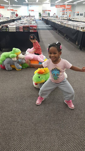 Used Book Store «Books By The Pound», reviews and photos, 860 Duluth Hwy Suite 110, Lawrenceville, GA 30043, USA