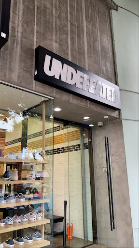 Shoe Store «Undefeated Santa Monica», reviews and photos, 2654 Main St # B, Santa Monica, CA 90405, USA