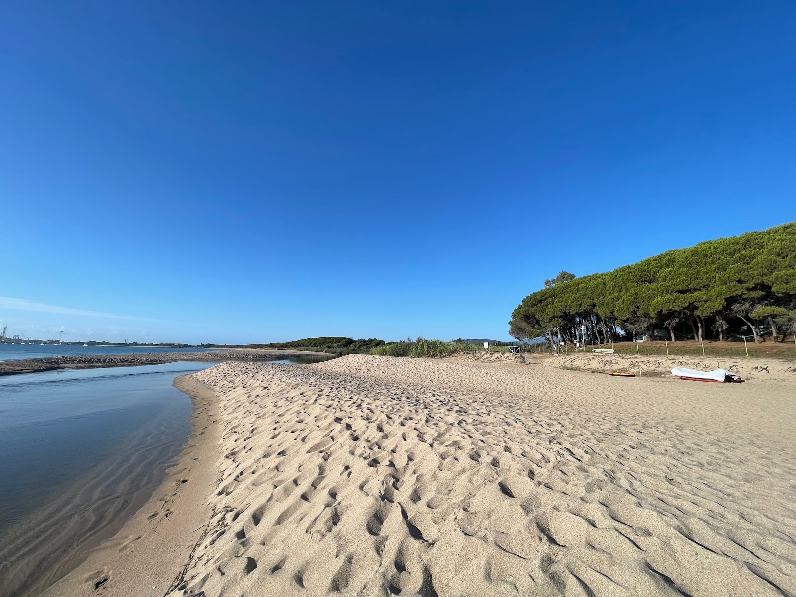 Iscrixedda Beach'in fotoğrafı - tatil için iyi evcil hayvan dostu nokta