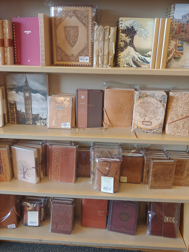 Book Store «Barnes & Noble», reviews and photos, 3029 NY-50, Saratoga Springs, NY 12866, USA