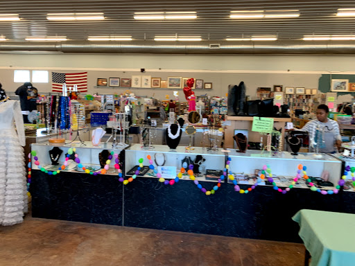 Thrift Store «The Arc Attic Treasures», reviews and photos, 3201 43rd St S, Fargo, ND 58104, USA