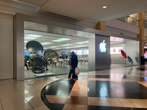 Shopping Mall «Somerset Collection», reviews and photos, 2800 W Big Beaver Rd, Troy, MI 48084, USA