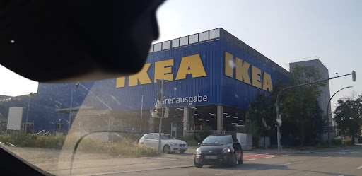 IKEA Warenausgabe