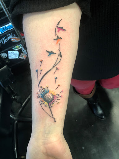 Explore honey bee tattoo ideas, creative tattoo ideas in Meridian, available at Creative Pain Tattoo Studio
