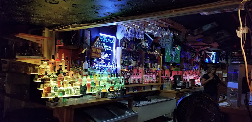 Liquor Store «Flight 747 Liquor Store & Lounge Bar», reviews and photos, 1500 Airport Rd, Jacksonville, FL 32218, USA