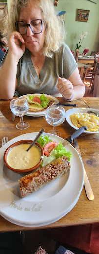 Plats et boissons du Restaurant Auberge de la Queue du Lac à Moux-en-Morvan - n°6