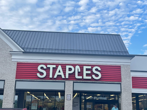 Office Supply Store «Staples», reviews and photos, 1104 W Broad St, Falls Church, VA 22046, USA