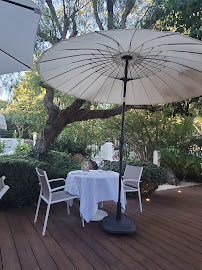 Atmosphère du Restaurant français La Bastide Blanche à Grimaud - n°2