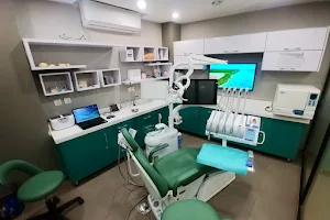 Dentistica image