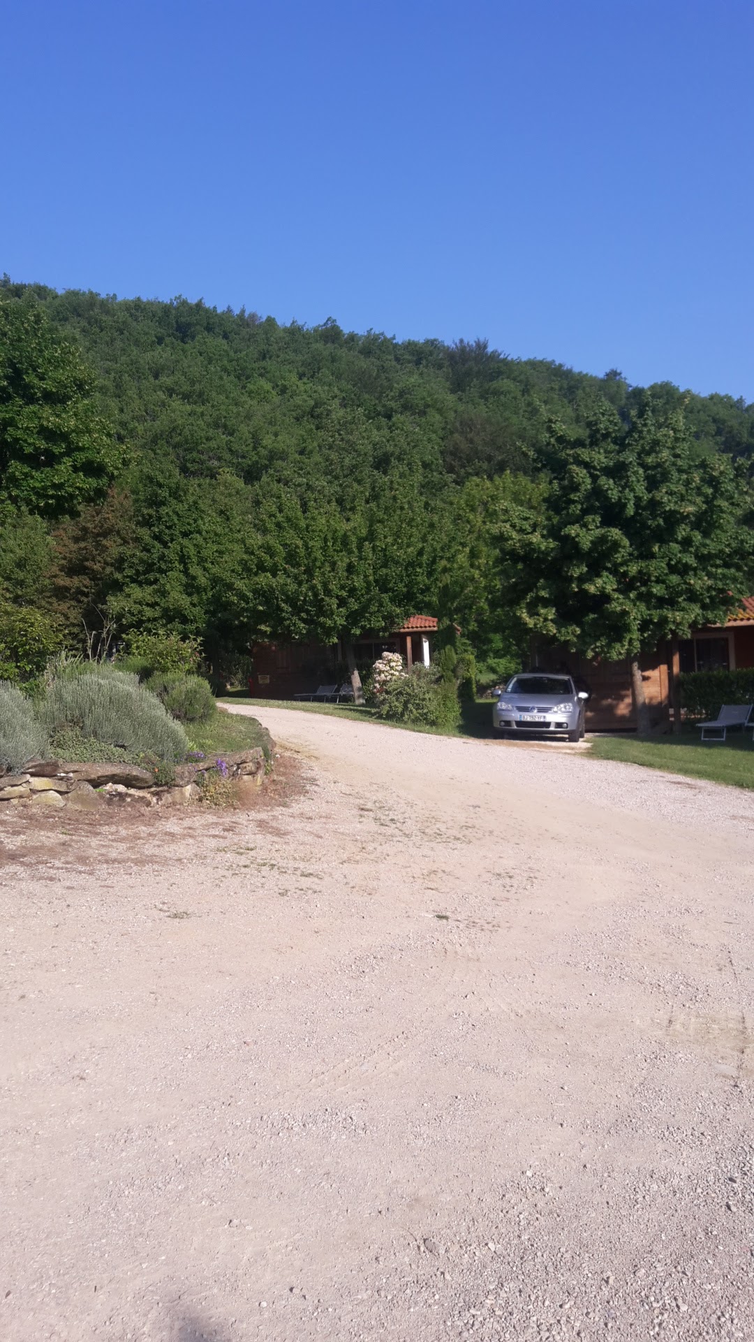 Photo n° 35 de l'avis de Philippe.o fait le 20/05/2018 à 07:54