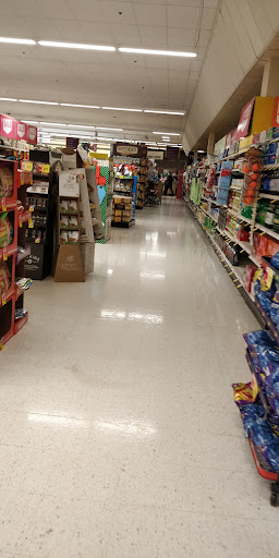 Grocery Store «Stop & Shop», reviews and photos, 32 Lyman St, Westborough, MA 01581, USA
