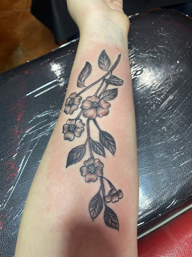 Explore bee tattoo ideas for guys, creative tattoo ideas in Coeur D Alene, available at Jojos Tattoo & Body Piercing