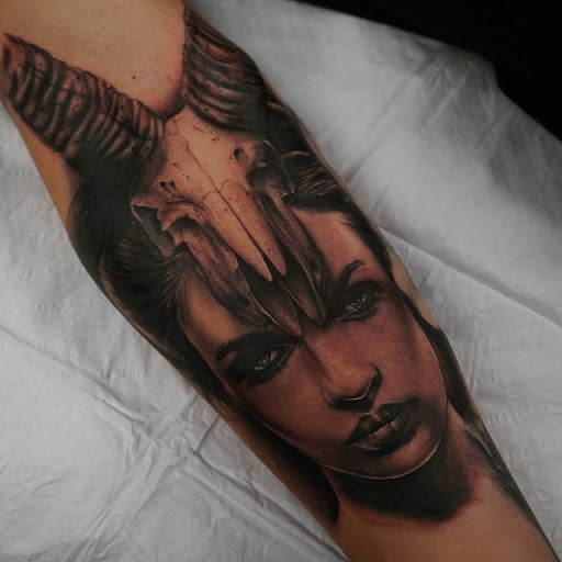 Tattoo Shop «Love N Hate Elite Tattoo Studio», reviews and photos, 2370 W Alameda Ave, Denver, CO 80223, USA