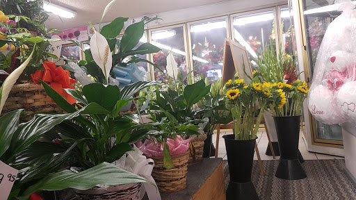 Florist «Mullens Flowers», reviews and photos, 17015 E Foothill Blvd, Fontana, CA 92335, USA