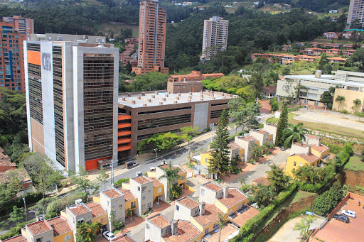 Secretarial courses in Medellin
