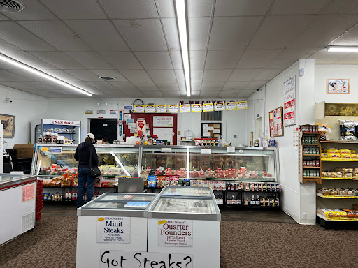 M & M Market