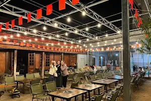 Dẹ Ơi - Grill and Chill image