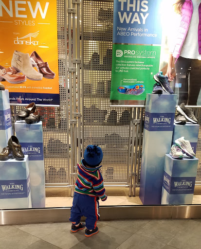 Shoe Store «The Walking Company - Pioneer Place», reviews and photos, 700 SW 5th Ave Suite 1150, Portland, OR 97204, USA