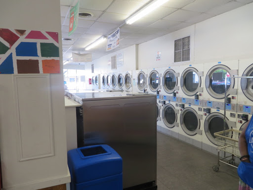 Laundromat «Colley Avenue Laundry Land Laundromat», reviews and photos, 1500 Colley Ave, Norfolk, VA 23517, USA