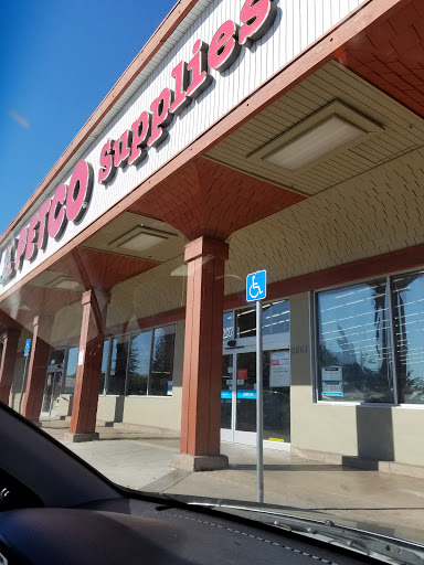 Petco Animal Supplies, 6067 Greenback Ln, Citrus Heights, CA 95621, USA, 