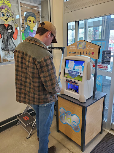 Pet Supply Store «Petco Animal Supplies», reviews and photos, 14609 Airline Hwy Ste 104, Gonzales, LA 70737, USA