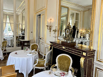Atmosphère du Restaurant Alain Ducasse - Le Grand Contrôle à Versailles - n°14