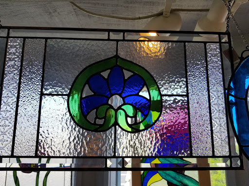 Rayerï¿½s Bearden Stained Glass